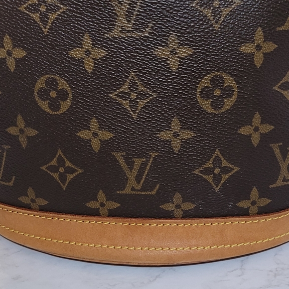LV Bucket 23 - Picture 10 of 14